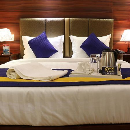 Oyo 662 Hotel Comfotel Kalküta Dış mekan fotoğraf
