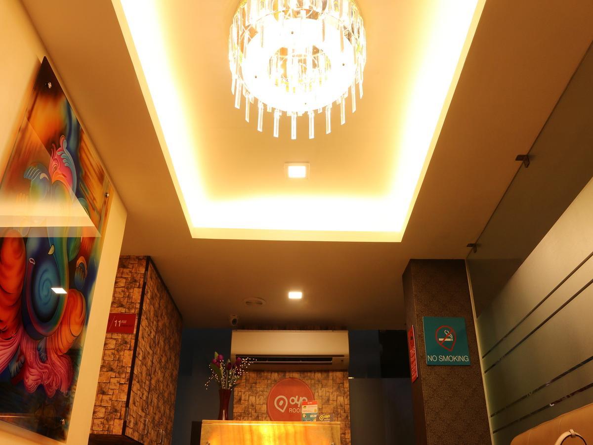 Oyo 662 Hotel Comfotel Kalküta Dış mekan fotoğraf