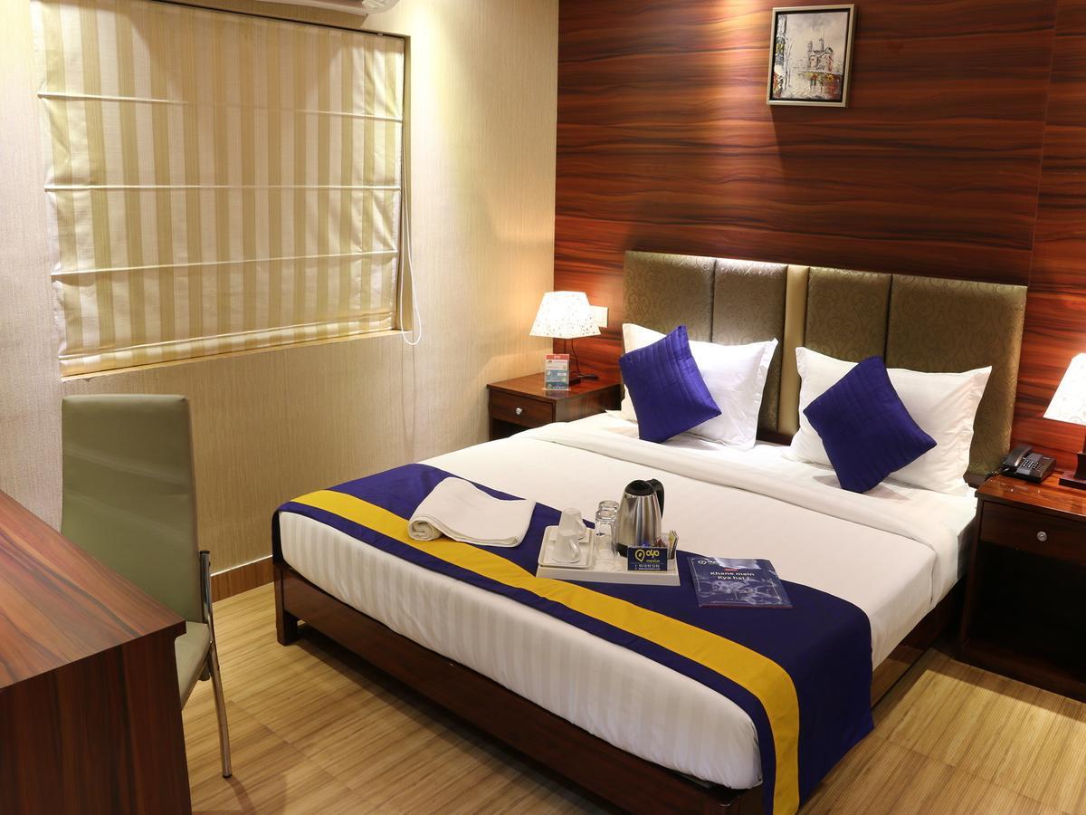 Oyo 662 Hotel Comfotel Kalküta Dış mekan fotoğraf